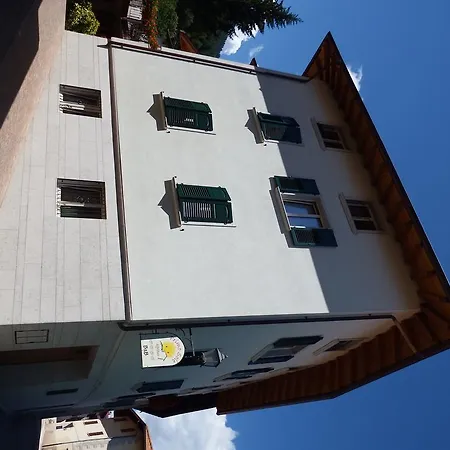 Agritur Primo Sole Farm stay Cles