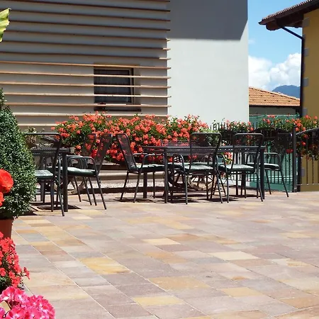 Farm stay Agritur Primo Sole Cles
